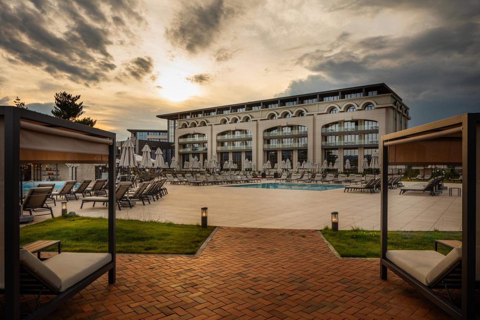 Kings' Valley Medical & Spa Hotel Kazanlŭk Exteriér fotografie